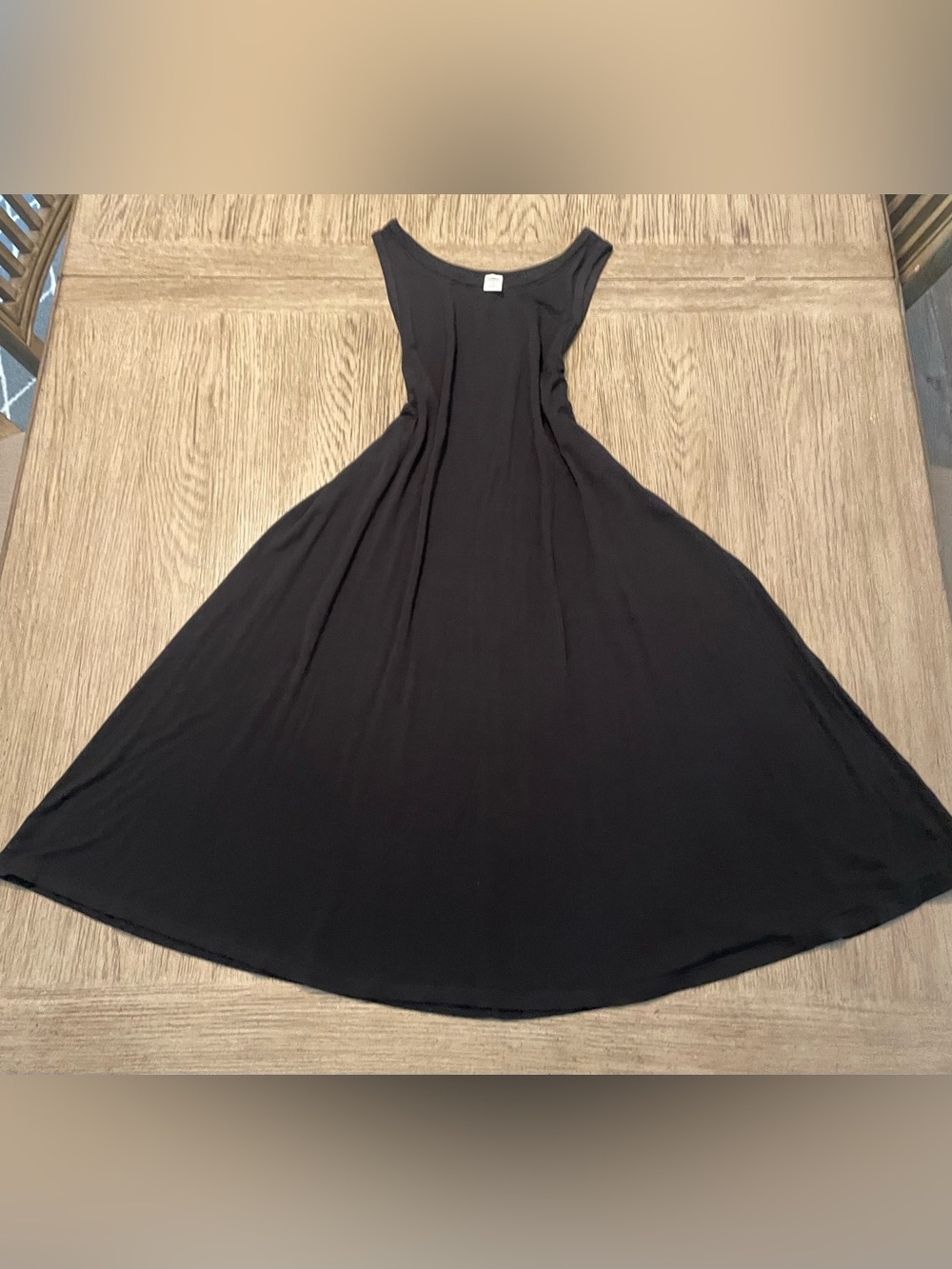 Old Navy women’s dress, black, medium, soft & stretchy.